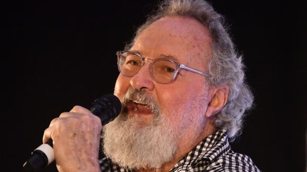 Randy Quaid Rants That Anne Hathaway Is a ‘Leftist, Woke, Horrible Choice’ for ‘Days of Thunder 2’