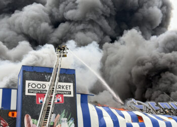 Russian strikes on food warehouses pose threat of shortages in Ukraine