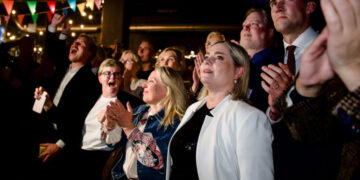 Iceland Votes to Steer Clear of European Union Talks