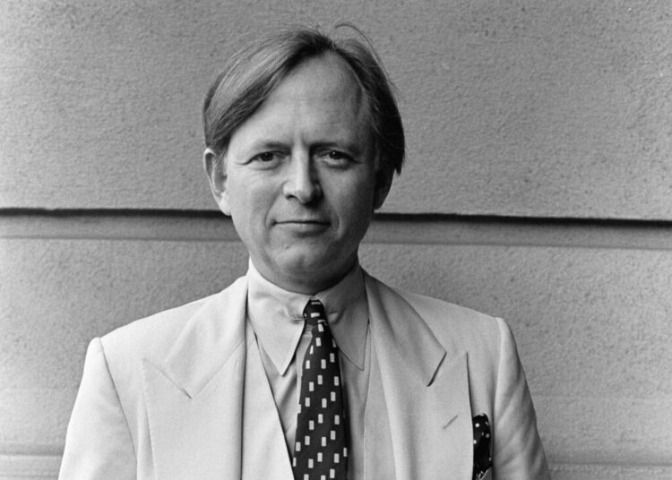 Tom Wolfe’s ‘Me Decade’: Still going strong 50 years later