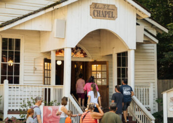 Dolly Parton Was Shaped by a Small Rural Church. They’re Fading Away.