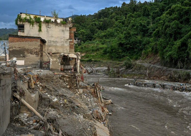 Pilgrims to Flood-Stricken Nepal Sought the Divine at Sacred Mountain
