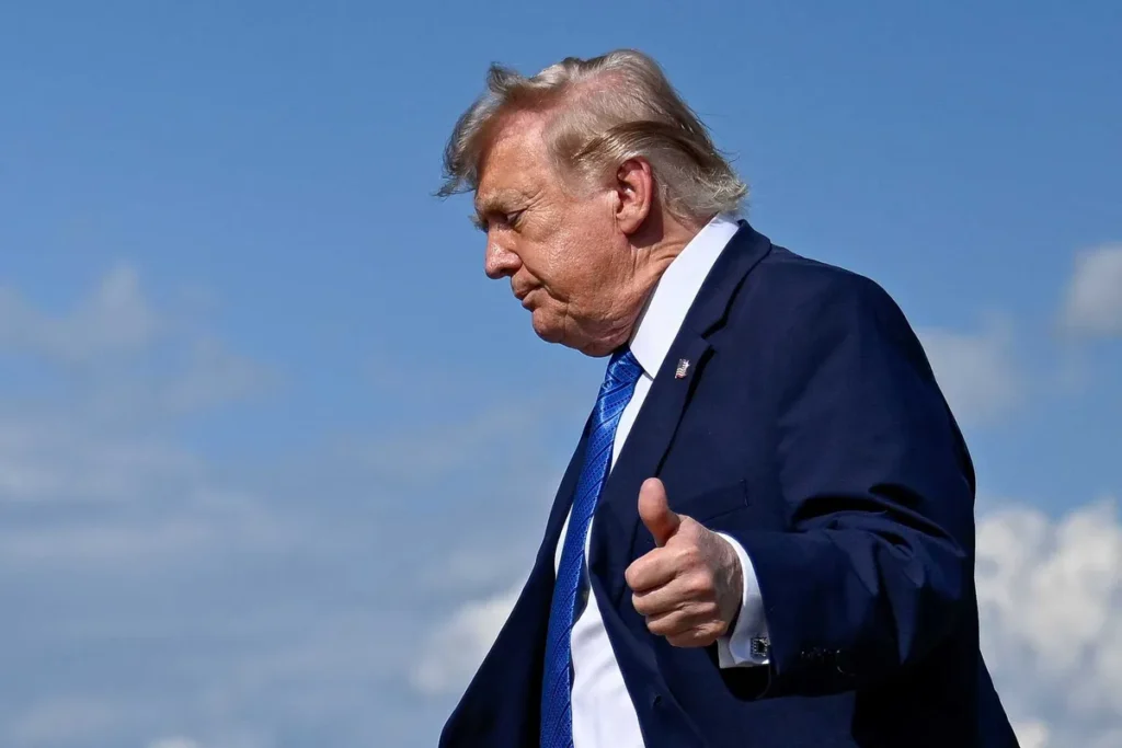 Trump can’t let go of an 11-year grudge — or his shoe lifts