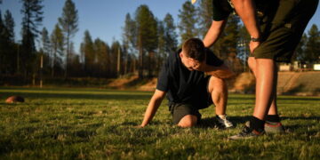 New CTE study renews parental concerns about teenagers playing football