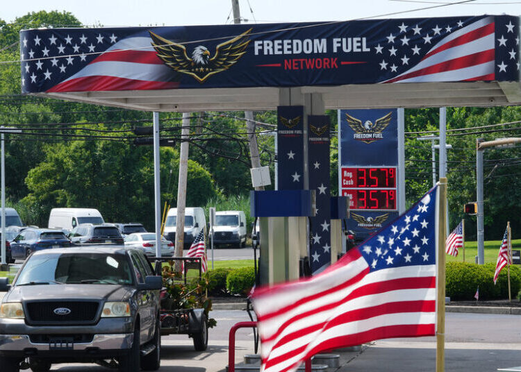 ‘Freedom Fuel’ Touts Cheap Gas. A Suit Says the Dealer Didn’t Pay for It.