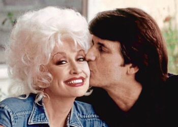 In Parton’s 60-Year Marriage, Love Fueled by Distance and Difference