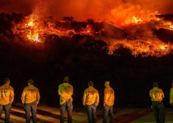 ‘Measured in weeks, not days’: Plaskett and Timber fires near Big Sur scorch 33,000 acres