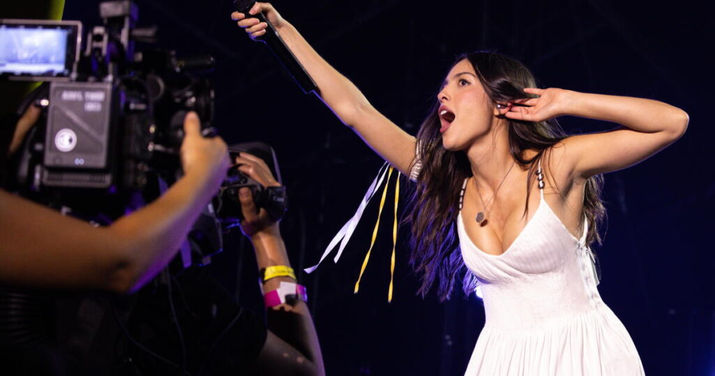12 best moments from Olivia Rodrigo’s Daisy Chain Fields fest