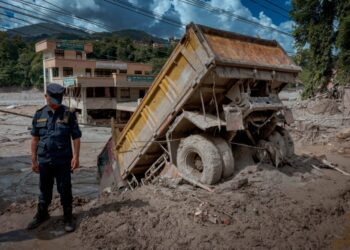 They went to Nepal for a spiritual journey. Then an epic flood arrived.