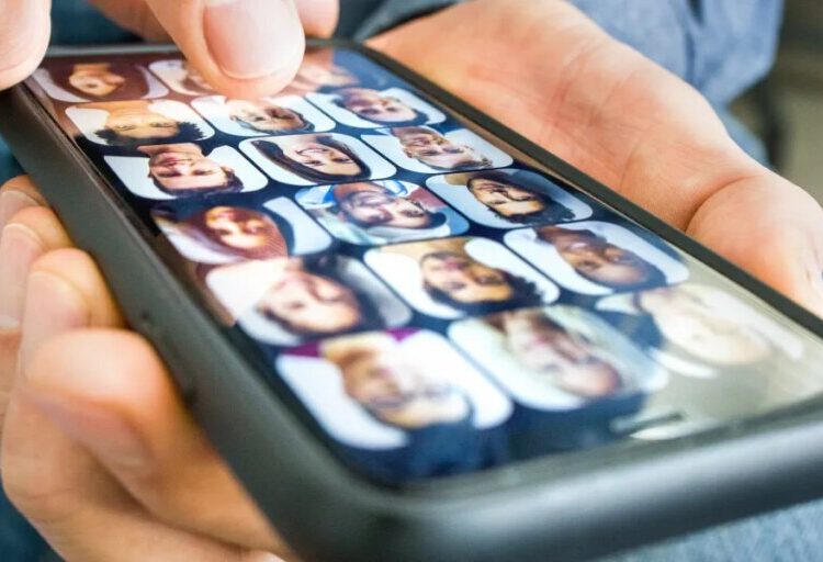 ‘Singles have become their own private investigators’: Daters are using LinkedIn to screen matches