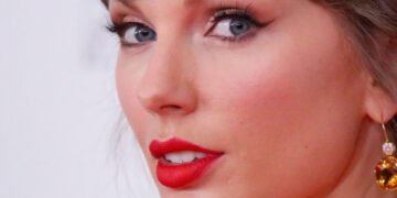 Is My Red Lipstick Out of Date?