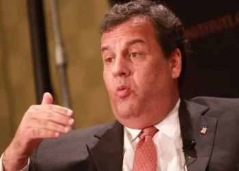 ‘I’m shocked’: Chris Christie’s telling Trump moment among revelations in new Russia files