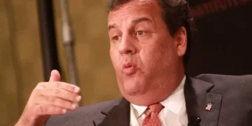 ‘I’m shocked’: Chris Christie’s telling Trump moment among revelations in new Russia files