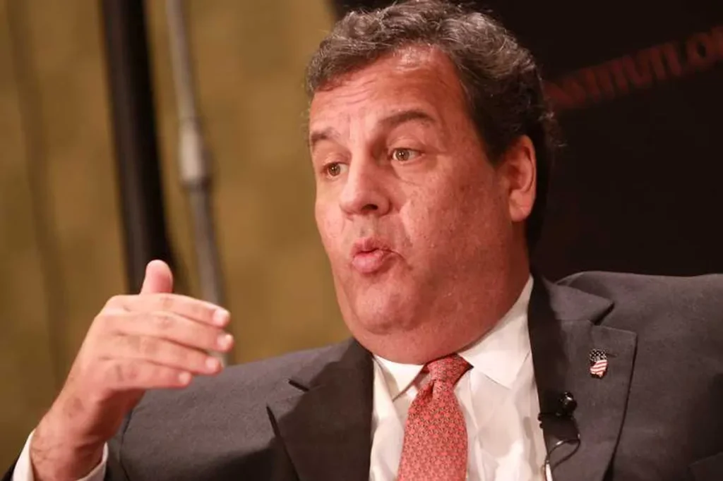 ‘I’m shocked’: Chris Christie’s telling Trump moment among revelations in new Russia files