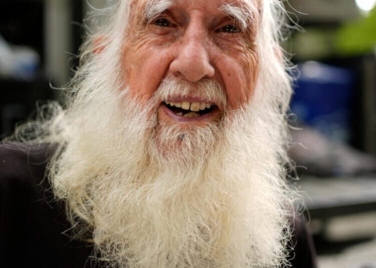 At 91, Dale ‘Grey Beard’ Sanders reclaims record as oldest hiker to complete the Appalachian Trail