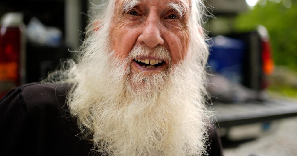 At 91, Dale ‘Grey Beard’ Sanders reclaims record as oldest hiker to complete the Appalachian Trail