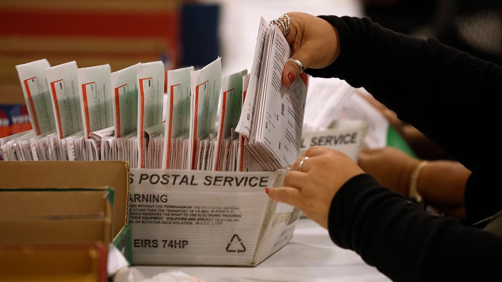 ‘Flying Blind’: Trump’s Mail-In Ballot Fight Leaves Campaigns Guessing