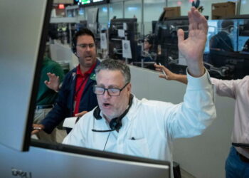 Investors prosper and consumers pay as the Iran war exacts an uneven economic toll