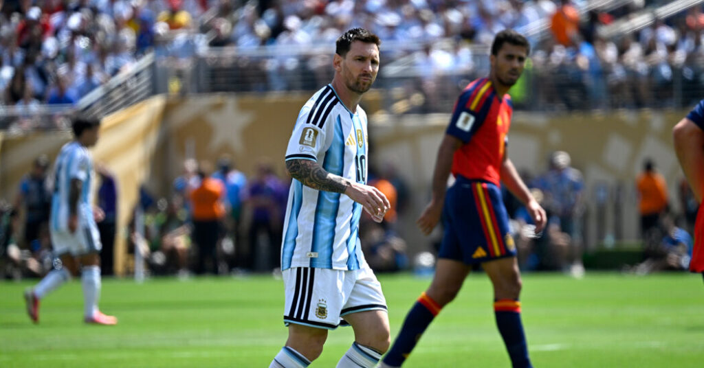 Argentines Hoped Messi Would Stay Forever