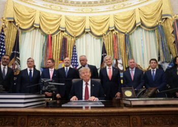Trump touts new drug-price deals, seeking a midterm edge