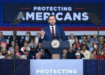 Some Jewish Republicans bashed JD Vance. Now he’ll speak to them in person.