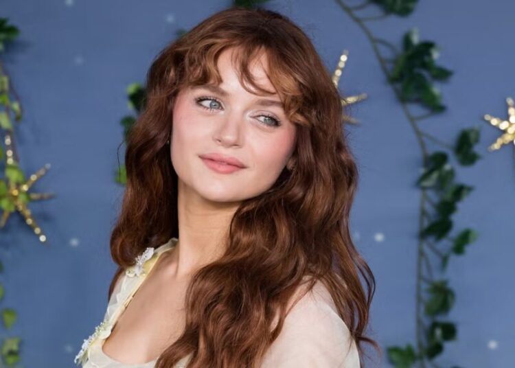 Joey King Responds to ‘Practical Magic 2’ Fan Saying Her Casting ‘Completely Ruined’ the Movie: ‘I Know It’s Hard’