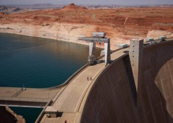 Nation’s Largest Reservoirs Are Drying Up, Threatening Life in the Southwest