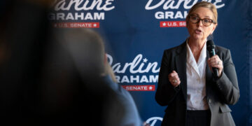 A Debate Stumble Tests South Carolina’s Appetite for a Political Newcomer