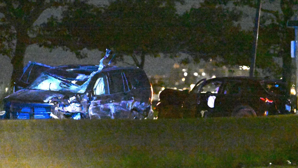 A damaged SUV sits on the Belt Parkway after a fatal crash in Brooklyn, NY, on Aug. 25, 2026.