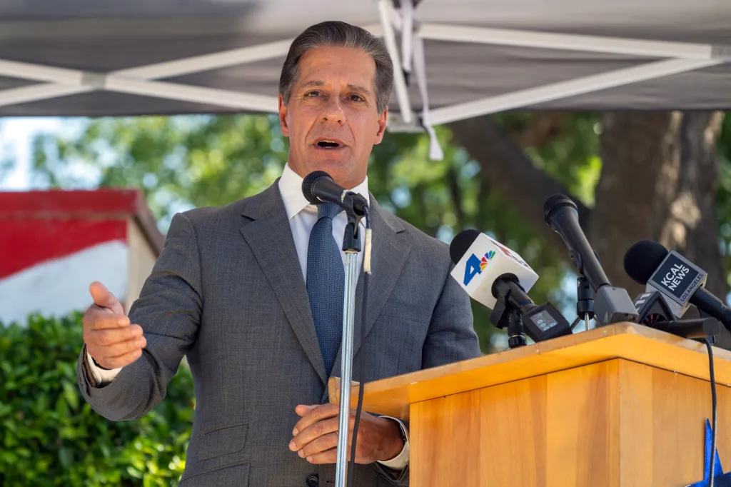 Los Angeles Unified Superintendent Alberto M. Carvalho speaks during a mural unveiling.