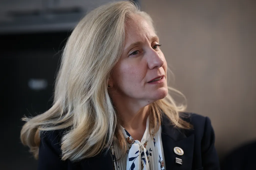 Virginia Gov. Abigail Spanberger tours an apartment unit in the Wholey Legacy Homes apartment complex on August 13, 2026.