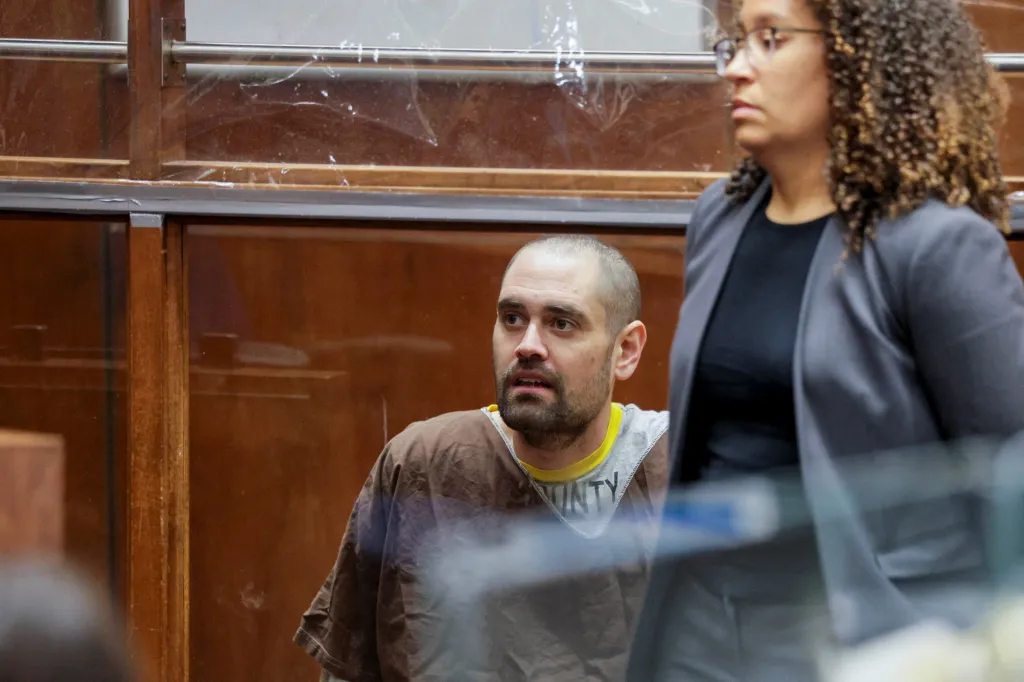 Nick Reiner with Deputy Public Defender Kimberly Greene during his arraignment.