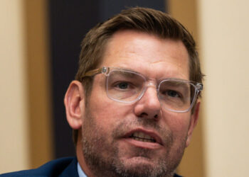 F.B.I. Agents Search Eric Swalwell’s Home as Part of Federal Inquiry