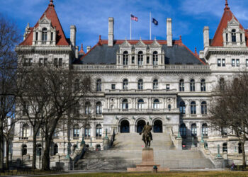 Woman Arrested in Plot to Bomb New York State Capitol