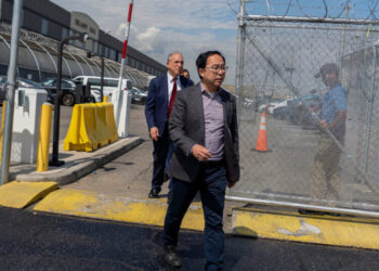 Senator Visits Delaney Hall Detention Center After 3 Migrant Deaths
