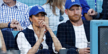 Harry and Meghan’s California Neighbors Shrug as Their Idyll Ends