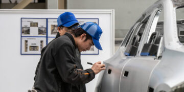 In China’s Biggest Car Recall, Tesla and 8 Others Will Address Door Safety