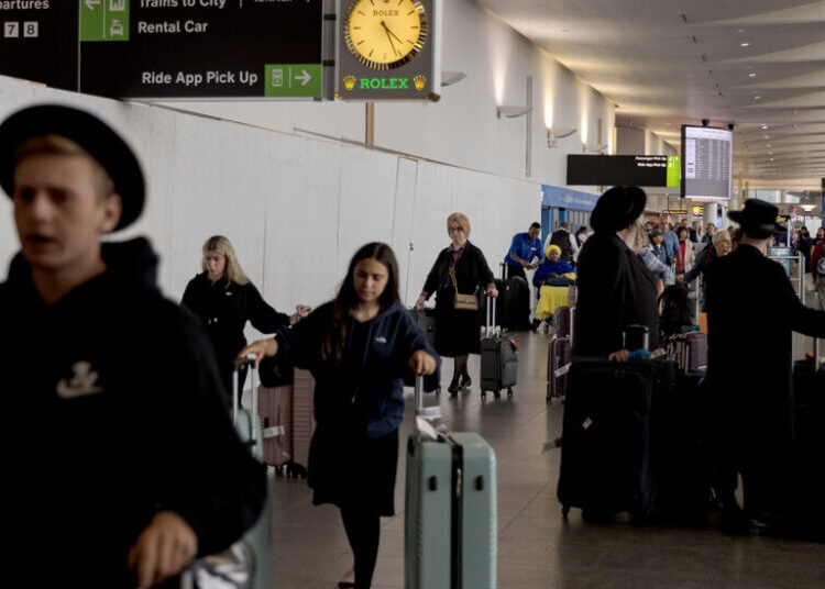 Judge Strikes Down Trump’s 75-Country Visa Ban