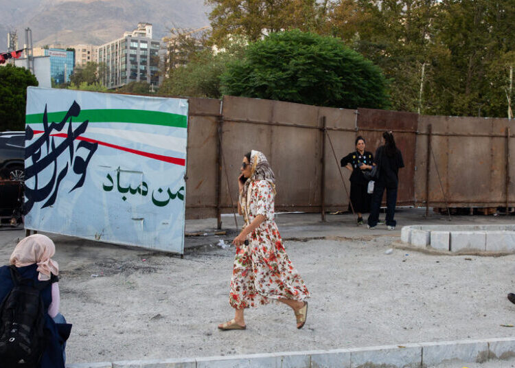 Iran Must Plan to Overcome ‘Unjust’ U.S. Sanctions, Top Tehran Official Says