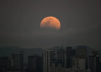 How to See the Partial Lunar Eclipse and Blood Moon on August 27