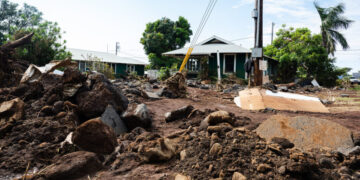 Tropical Storm Moke Threatens to Bring Up to a Foot of Rain to Hawaii