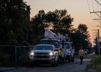 Indiana Governor Calls for Power Company to Be Investigated