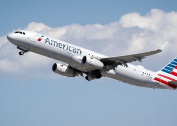 Laptop Fire Causes Midair Scare on American Airlines Flight