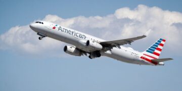 Laptop Fire Causes Midair Scare on American Airlines Flight