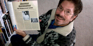 Len Brown, the Kidlike Creator of ‘Mars Attacks,’ Dies at 84