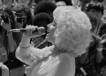 Dolly Parton Had the Voice, and Concerns, of an Earth Angel
