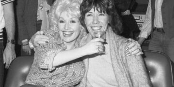 Dolly Parton Is Mourned by Reba McEntire, Lily Tomlin and More