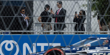 At Trump’s IndyCar Race, a V.I.P. Invitation Became a Diplomatic Snub