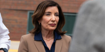 Lawmakers Push Hochul to Block ICE From Taking Over Upstate Warehouse