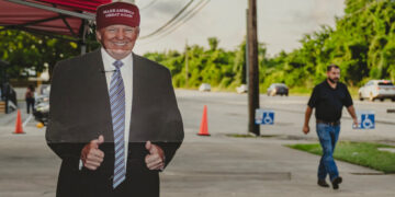 Trump Raises Money in Texas With Control of the Senate in the Balance